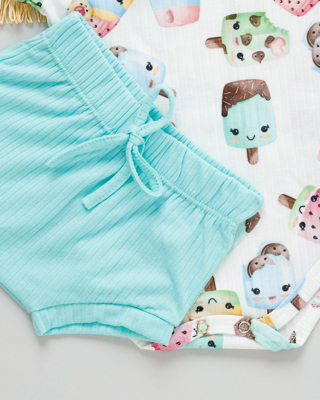 Conjunto Body e Tapa Fralda Canelado Bebê Estampado Picolé- G