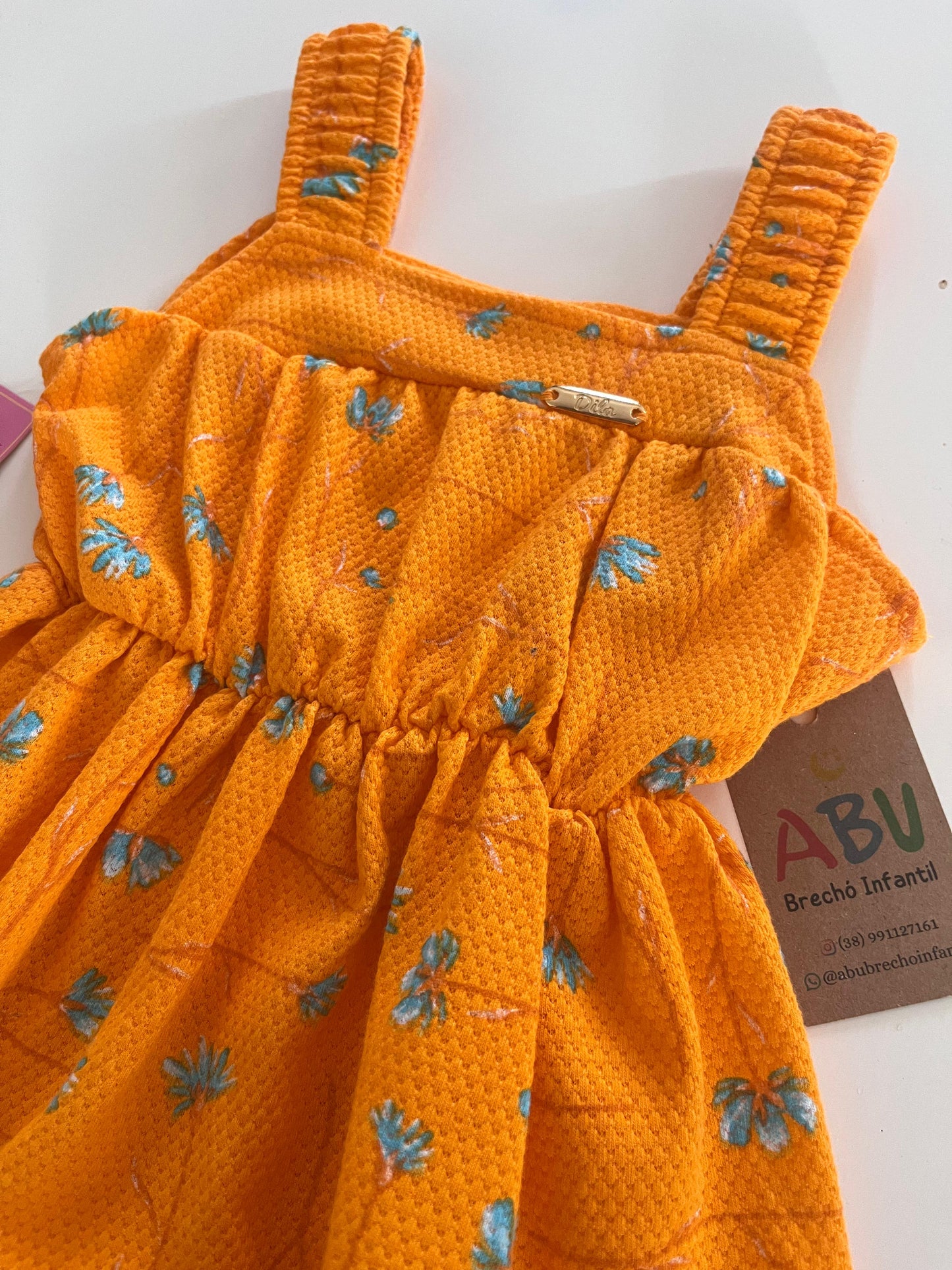 Vestido laranja com flores Dila-TAM 1