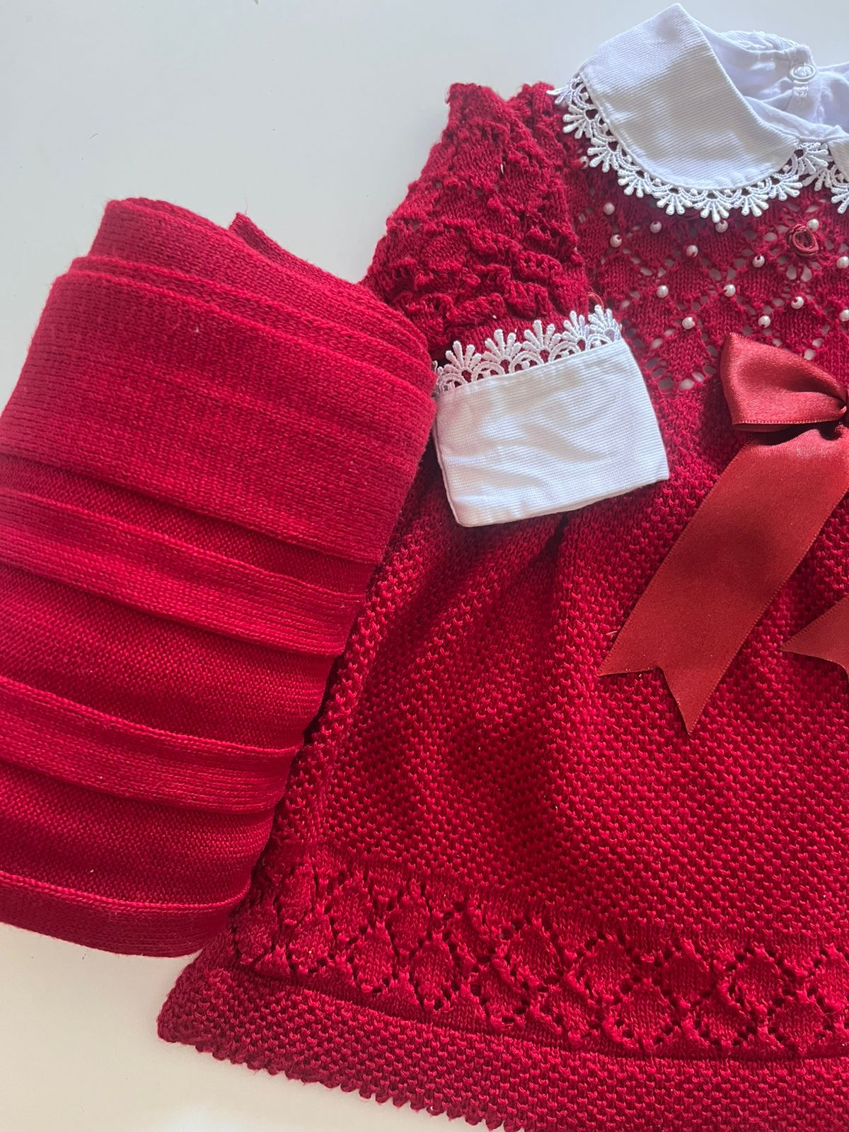 Saída Maternidade Avelã Pérolas Vermelha 4 Peças