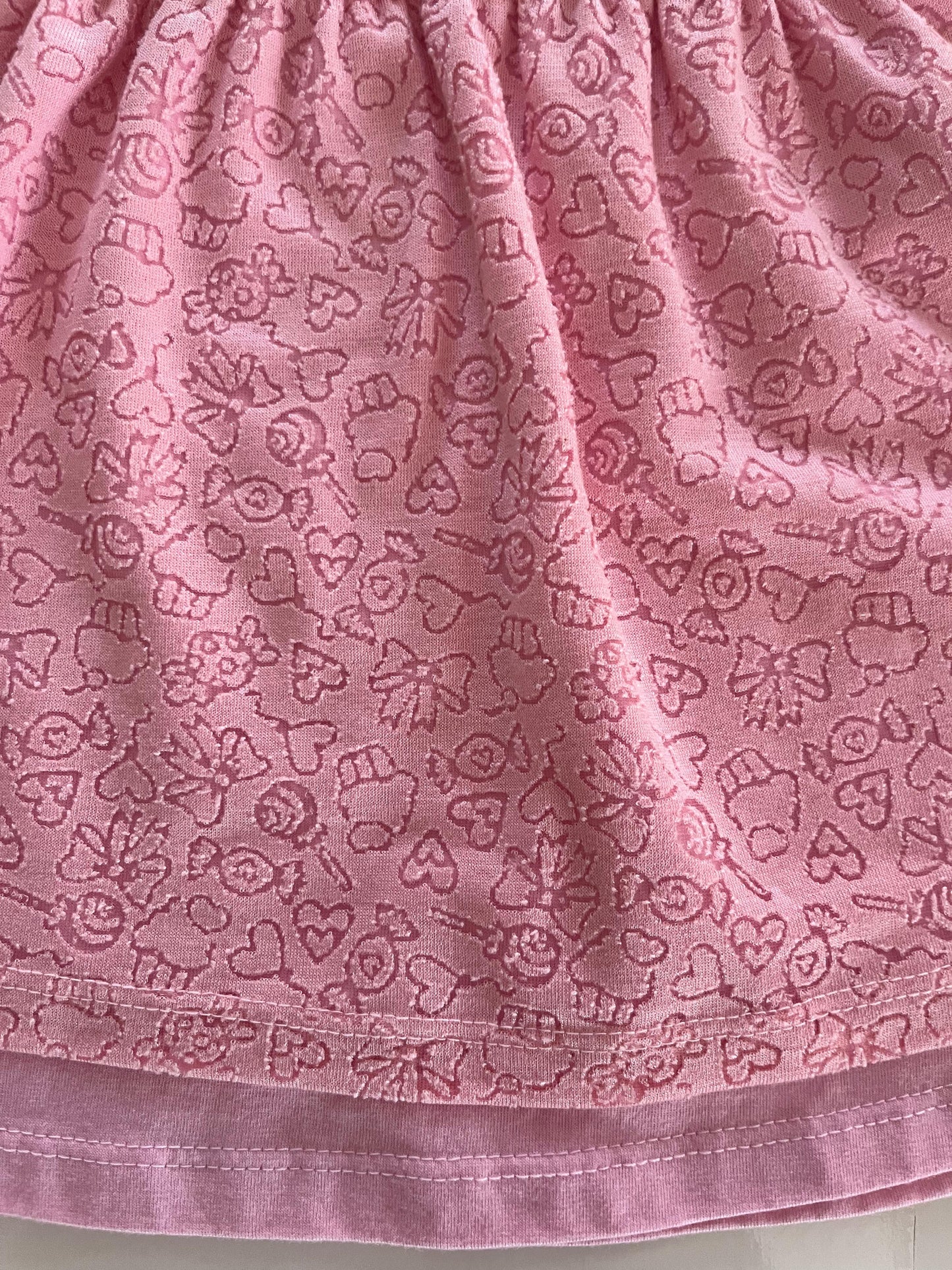 Vestido em meia malha com devorê- P - Veste de 6 a 9 meses