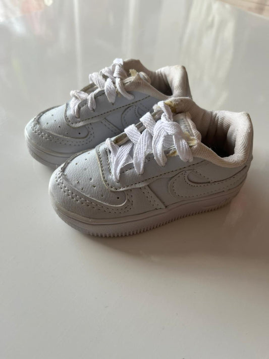 tênis nike air force branco  infantil baby- Num 20