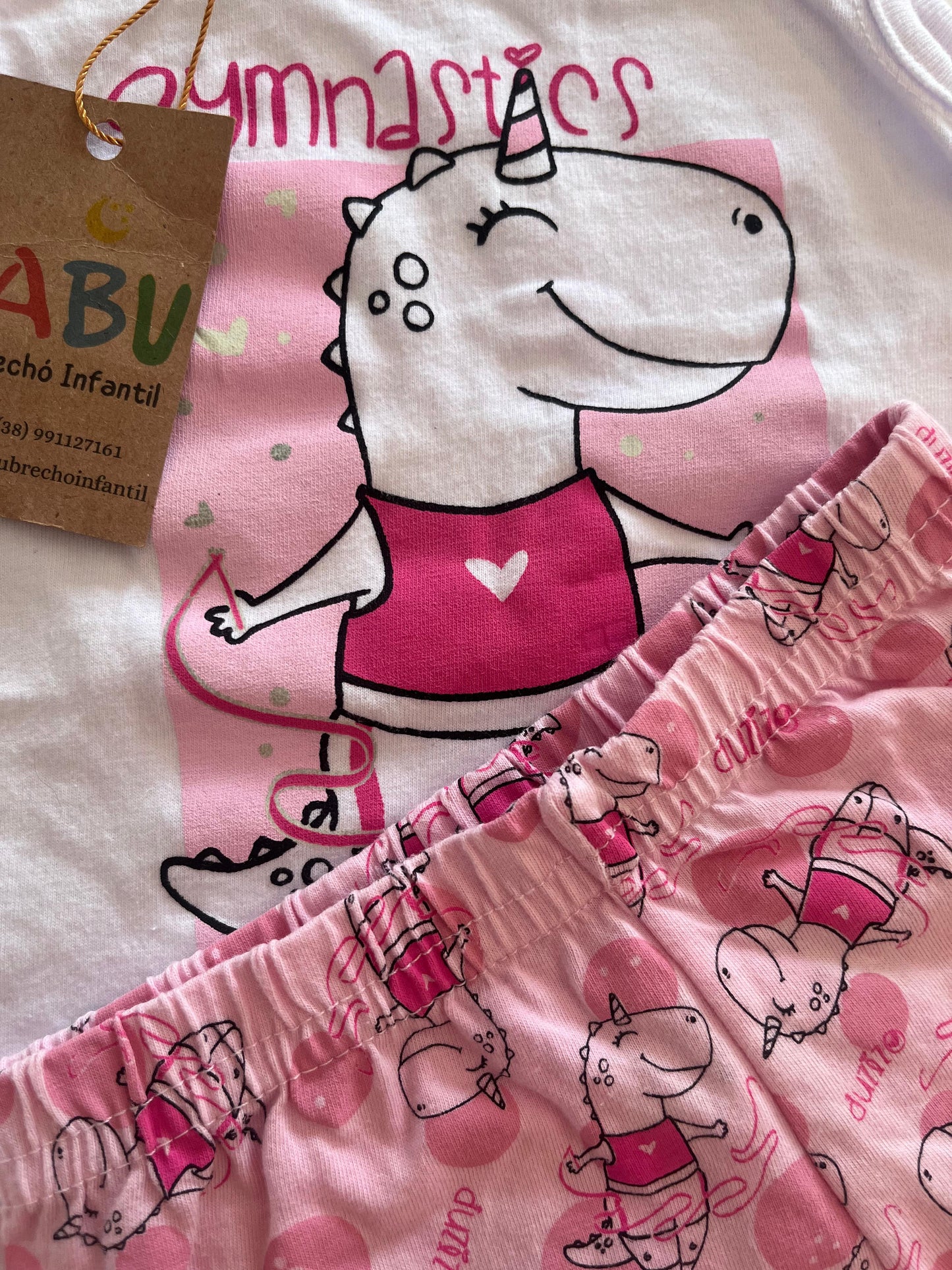 Conjunto Camiseta Bata com Shorts  Estampa Unicórnio – Bebê Menina