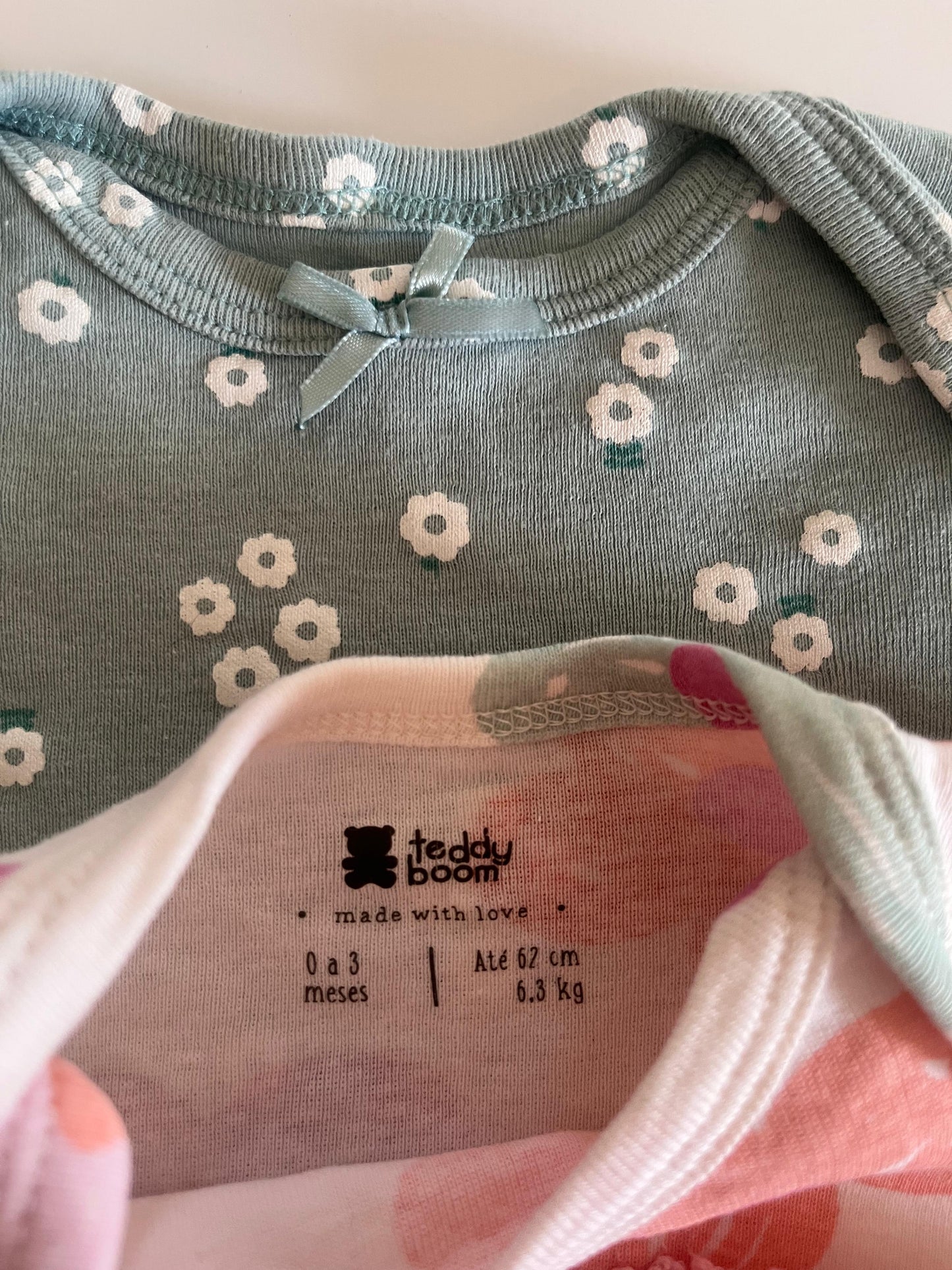 Kit com 3 bodys  Teddy boom coleção flores